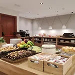 Hotel Saurat 3*
