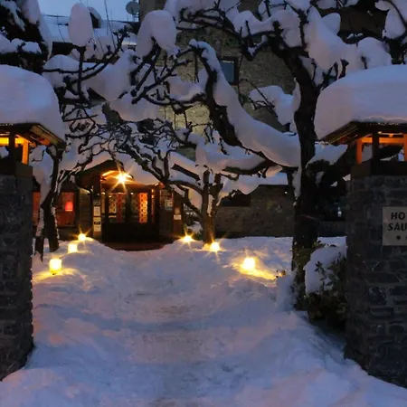 Hotel Saurat 3*
