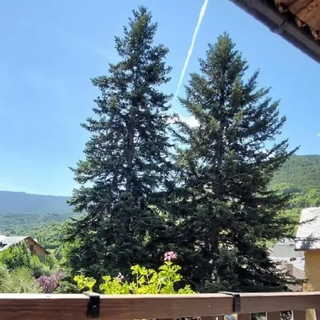 Hotel Saurat