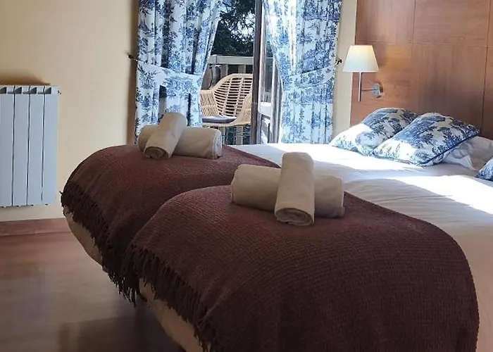 Saurat 3* إيسبوت