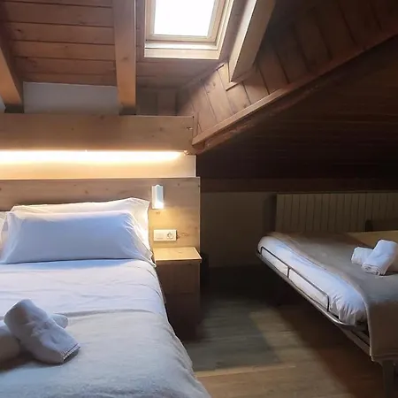 Hotel Saurat 3*