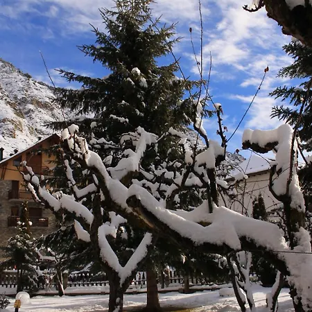 Hotel Saurat Espot