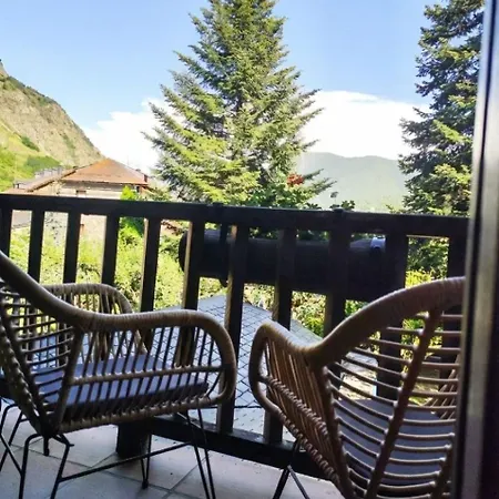 Hotel Saurat