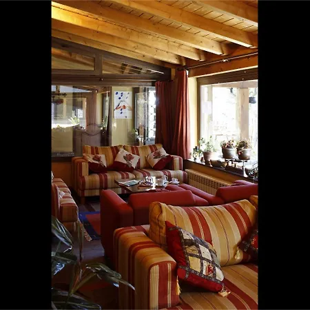 Saurat 3* Espot