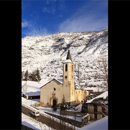 Hotel Saurat 3*